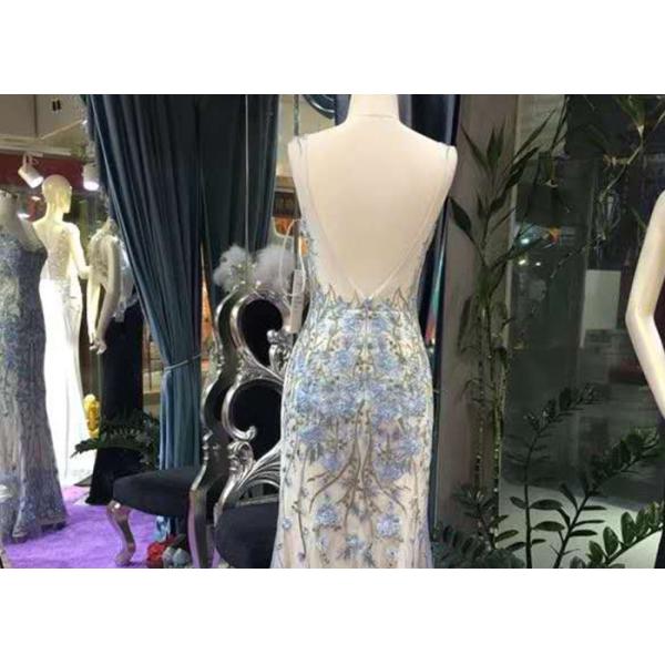 Sleeveless Mermaid Style Prom Dress / Special Lace V Neck Ball Gown Backless