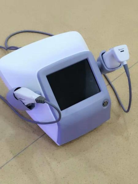Máquina Multifunction supersônico da beleza de 2 In1 Hifu para o uso dos termas e do salão de beleza da beleza
