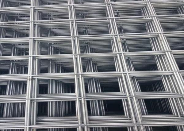 1/2 - 6 Galvanized Welded Wire Mesh Roll For Agriculture Bright Cold Color
