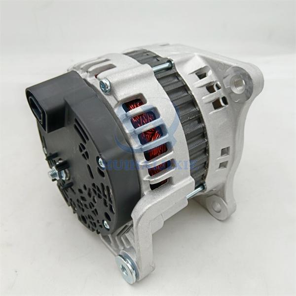 3698351 Truck Spare Parts 24V 110A Alternator For ISG ISX Diesel Engine Generator