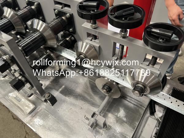 Cr12 ângulo de aço Keel Roll Forming Machine do cortador 45#