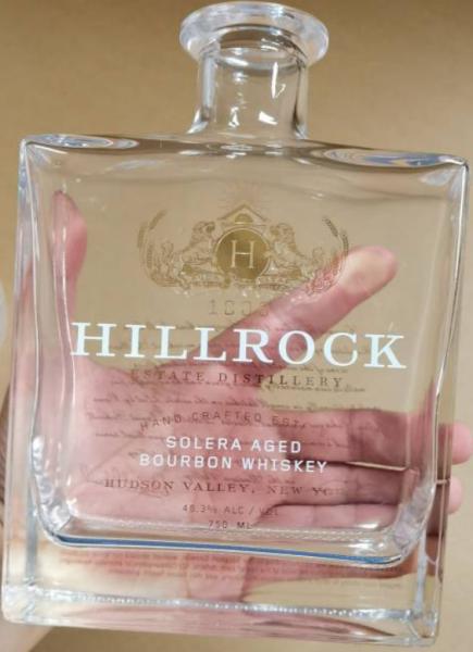 750ml Whiskey Bottle/Golden Hot Stamping/Embossed Logo/Wooden Cork