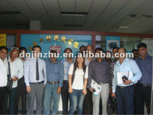 машина чистовой шлифовки волосяного покрова металлического листа