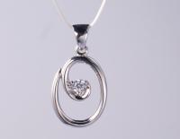 Exquise forme de perle à larmes géométrique 925 argent sterling pendentif religieux avec des pierres de zircon 925 argent CZ pendentif