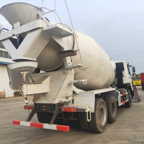 HOWO 375 Used Cement Trucks Old Concrete Mixer