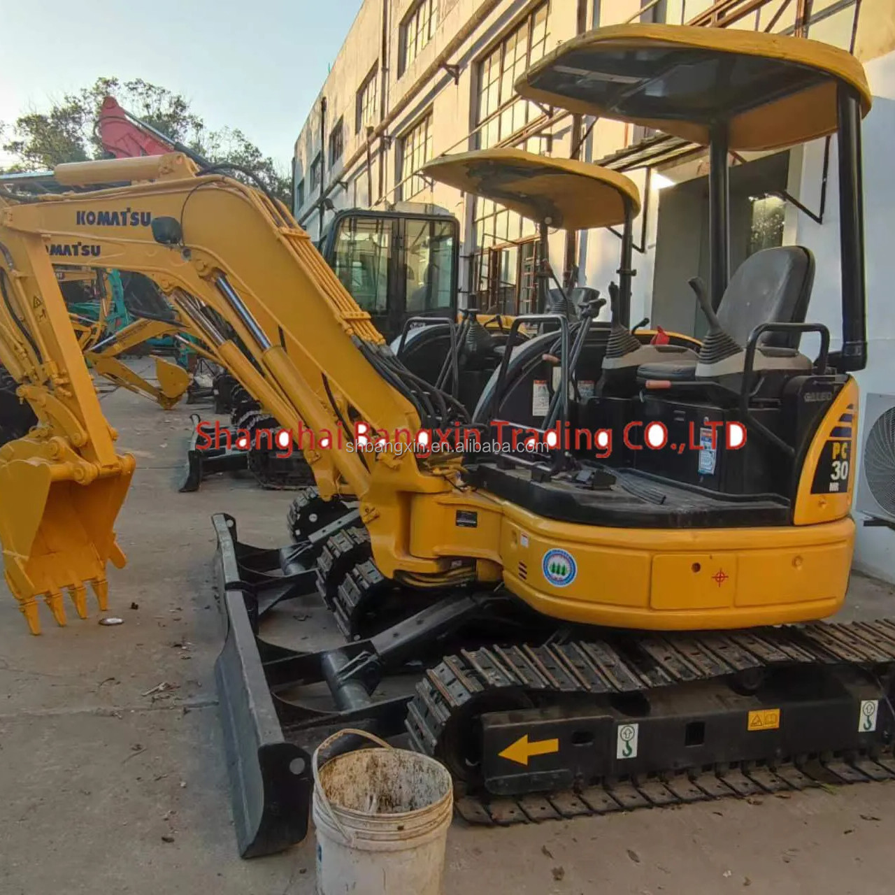 Original Hydraulic Cylinder Mini Excavator Komatsu PC30 in at Affordable