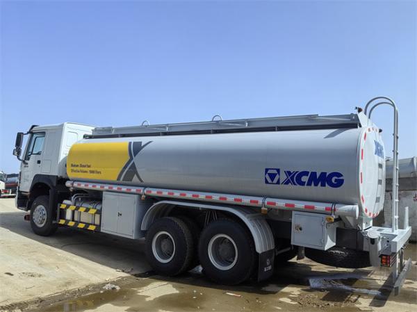 HOWO Diesel 6x4 Fuel Carrier Truck Left Hand Drive 20000 Liters Oil Delivery Truck