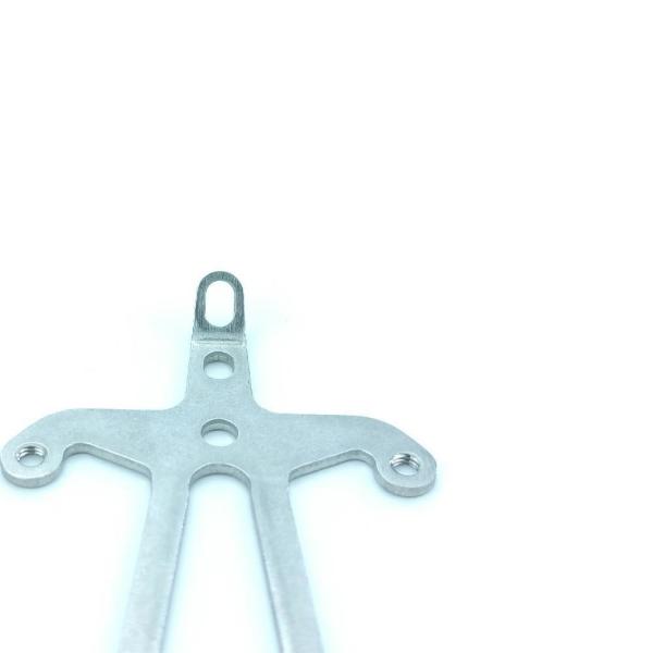 Fabricação de peças de estampagem de alumínio metálico de precisão com certificação CE