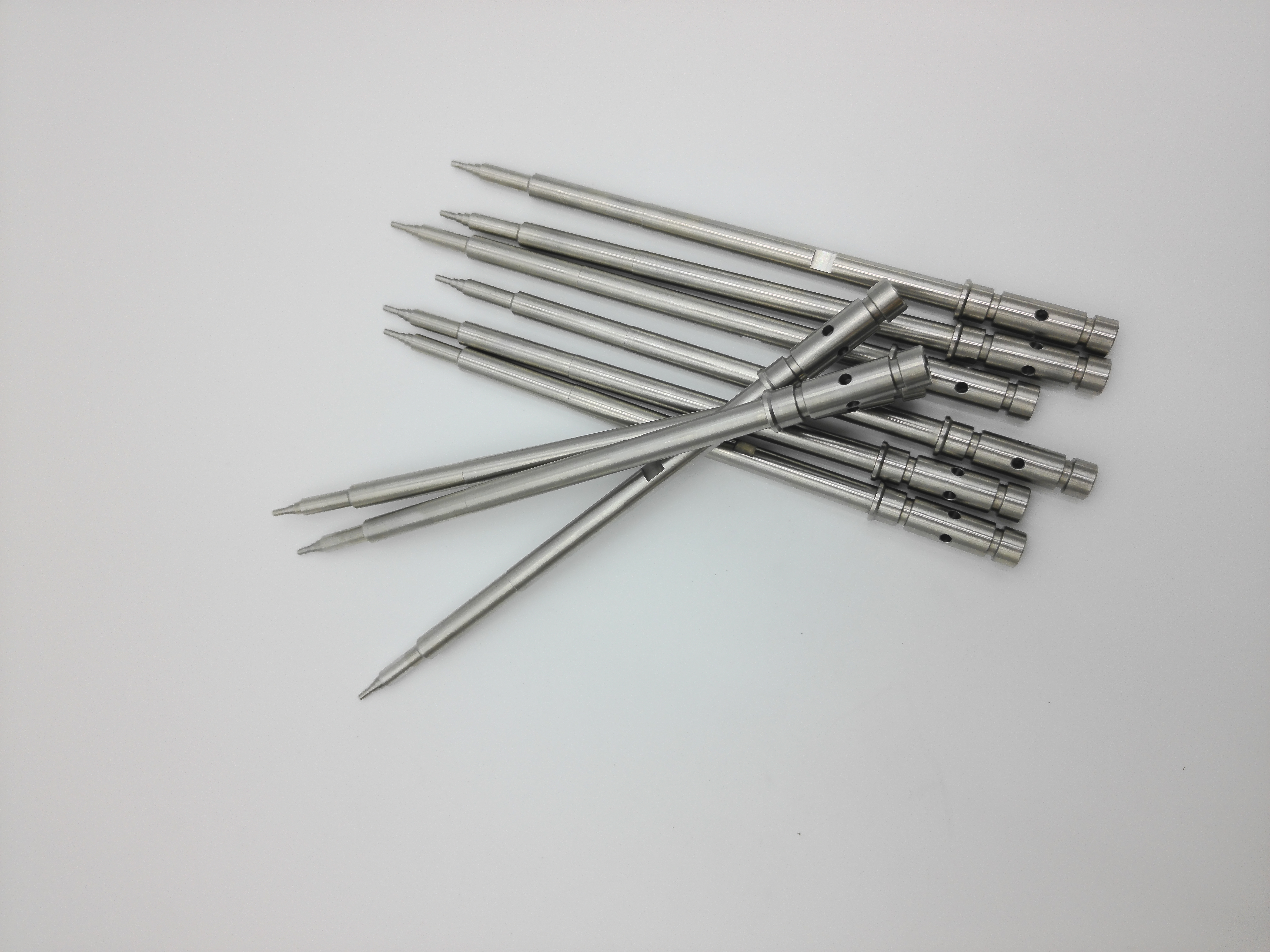 Medical Metal Blowing Deep Hole Long Shaft Side Hole Needle CNC Machining