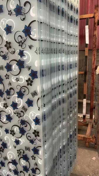 2mm estilo vidro decoração de parede vidro decoração de alta segurança vidro dourado decorativo gelo titânio vidro para decoração