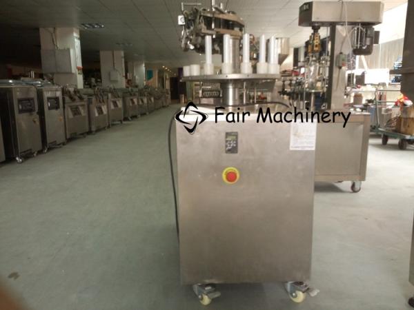 máquina de alumínio da selagem do tubo 1.8Kw, máquina de enchimento do tubo da pomada de 0.2CBM/min 1PH
