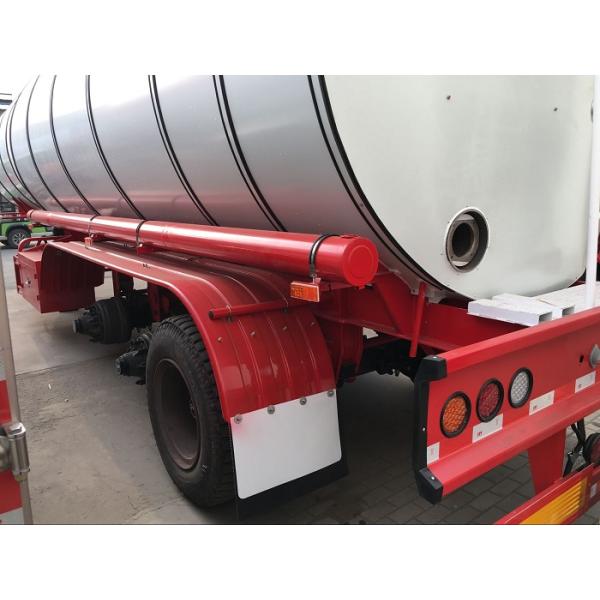 Carbon Steel 3 Axle Chemical Tanker Truck , 34CBM Asphalt Tanker Trailer