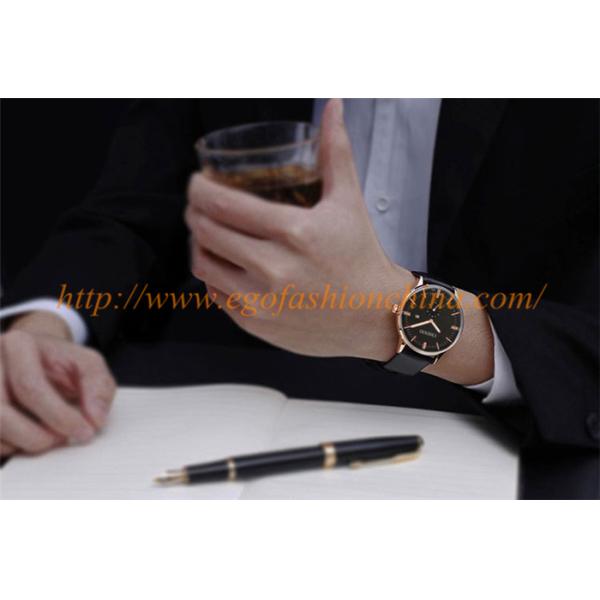 060 Leather Band Watch Fashion Jewelry Wholesale Cheap Watches Retailing Rose Gold Watch
