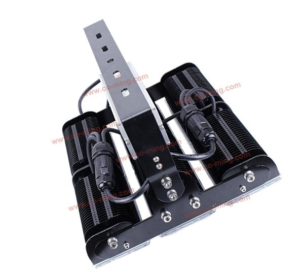 300 Watts Adjustable LED Flood Lights Lumileds With Aluminum Fin Material Waterproof IP65