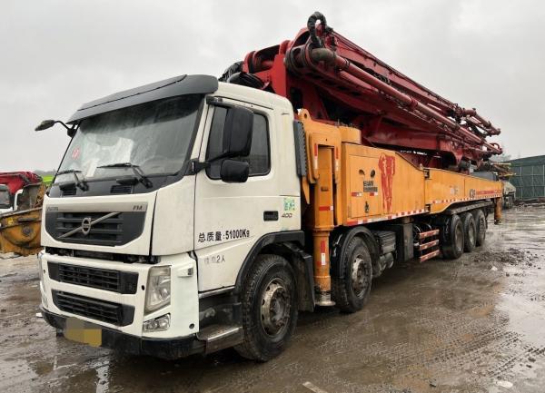 Processus d'usinage hydraulique 62m Sy pompe à béton sur Volvo Truck équipement lourd utilisé