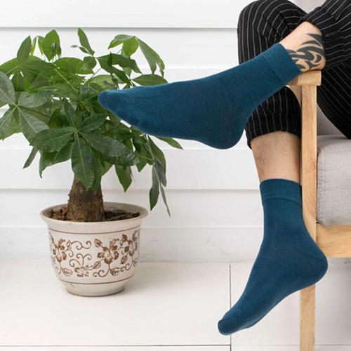 Classical army green custom design crew cotton OEM dress socks for men