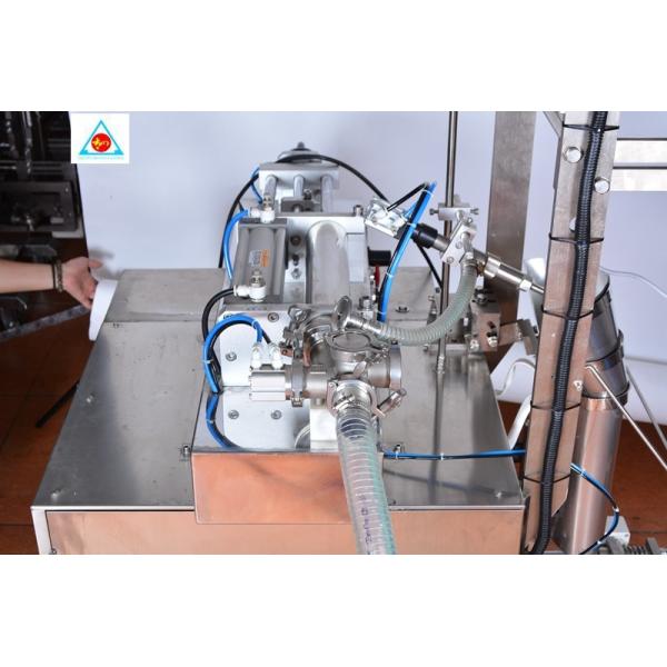 Automatic high precision water oil fruit juice pouch packaging machine price