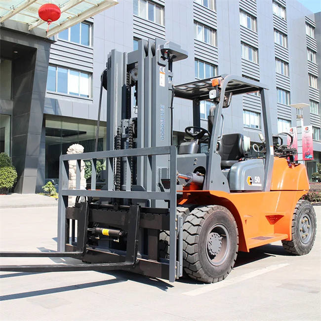 5 Ton 5000 Kg Dual Fuel  LPG Forklift Truck 1200mm Fork Length With Japanese Engine