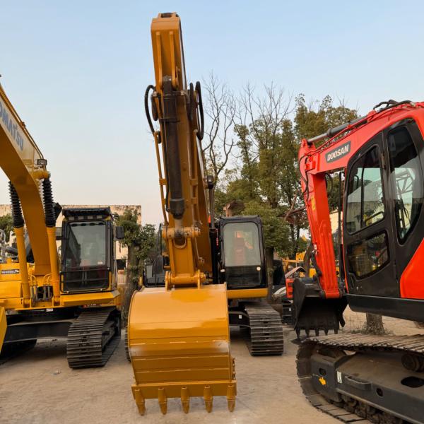 CAT320D2 Second-Hand Excavator with and High Work Efficiency in Good Condition Ready