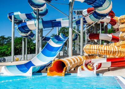 Customized Long Spiral Water Slide 12m Platform Height 890 Riders / H Capacity