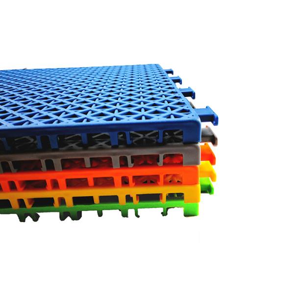 Anti Cracking Multi Purpose Sports Flooring With Special Surface Treatment