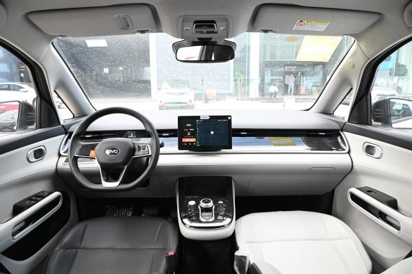 carro das portas BYD D1 dos assentos 5 de Mini Van 5 do carro elétrico de 418km MPV para o negócio