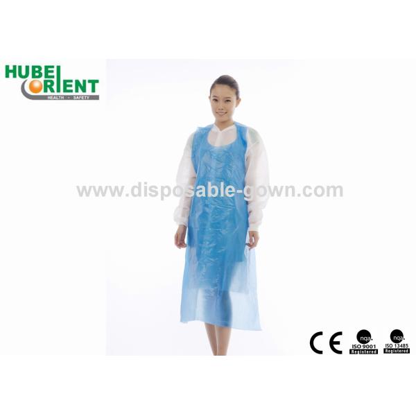 Disposable PE Aprons Waterproof Medical /Kitchen Apron PE Apron With Embossed Surface