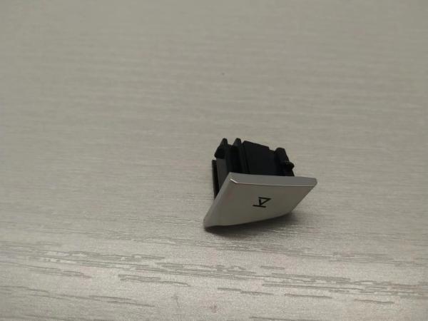 Precision ABS PC Plastic Injection Peças automotivas, moldes de peças de plástico para carros