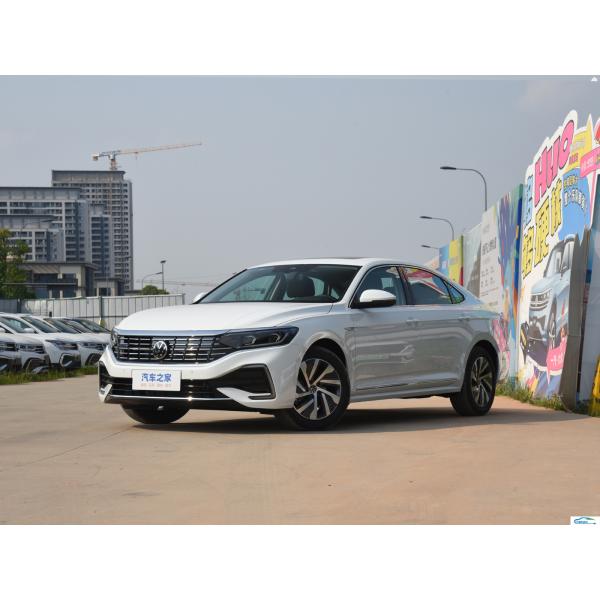 2023 Volkswagen Passat Phev SUV The Perfect Combination of Performance and Efficiency