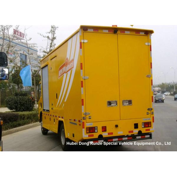 ISUZU Mobile Generator Truck For Emergency Power Supply 200kw 50hz 3 Phase 220V Unit