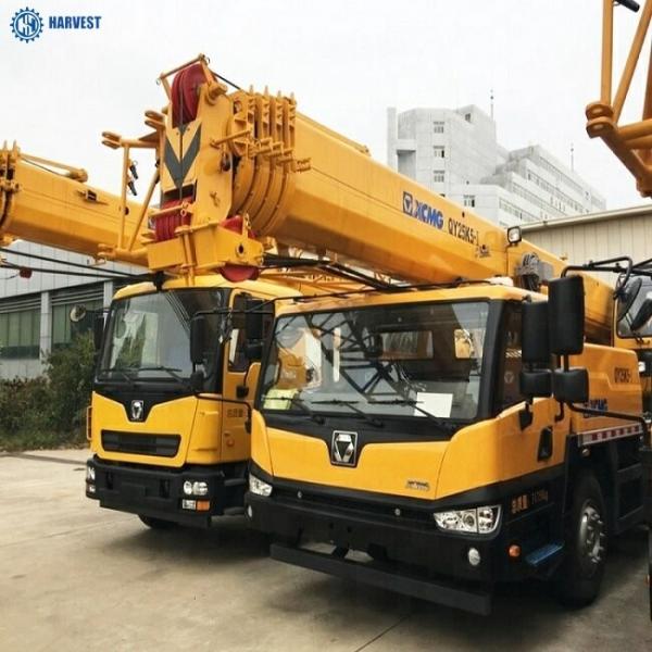 206kW grue hydraulique de camion de boom de section de la tonne  QY25K5-I 5 du moteur 25
