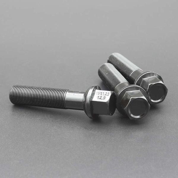 55mm R14 Ball Seat Extended Wheel Bolt Black Coating For Latest Mercedes