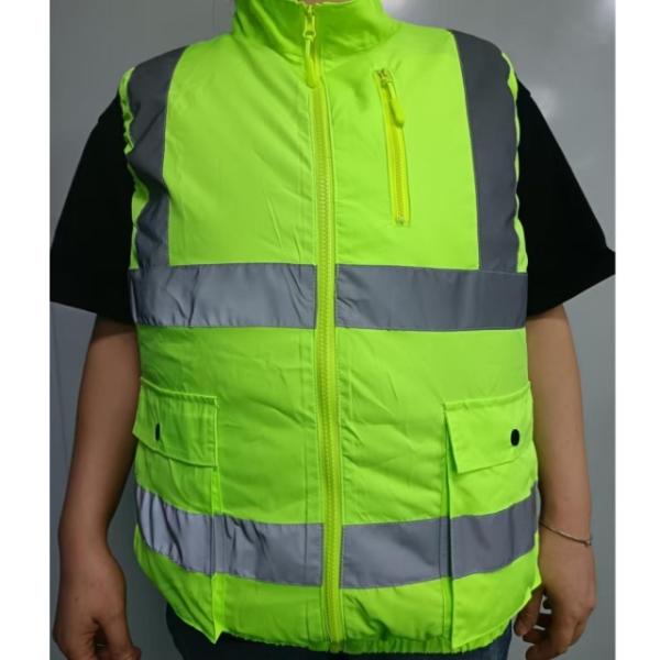 Green Safety Vest With Cooling Fan Hi Vis Reflective Vest And Fans For Security Roadway Workers
