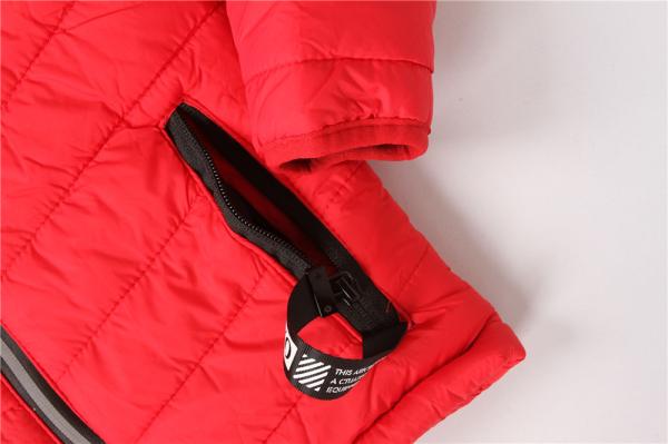 100% Nylon Shell Mens Padded Winter Coats lightweight Black And Red