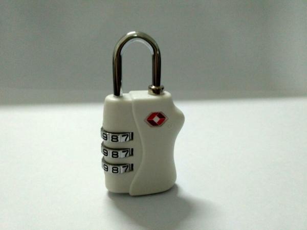 White TSA 338 Travel Smart Luggage Locks ABS Material 34.2g Logo Printed For Security