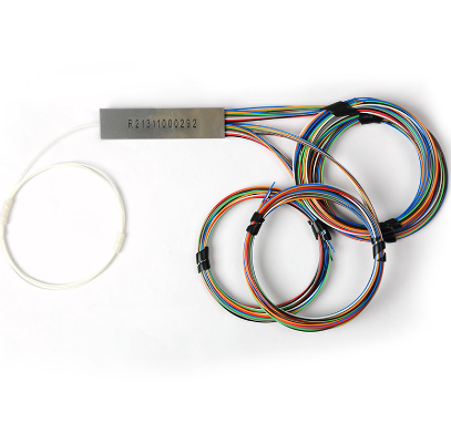 FTTH Fiber Optic PLC Splitter 1x4 Mini Steel Tube 0.9mm Optical Fiber Splitter PLC