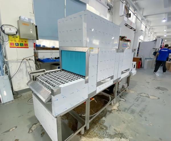 Large Restaurant Conveyor Dishwasher Machine Stable Performance