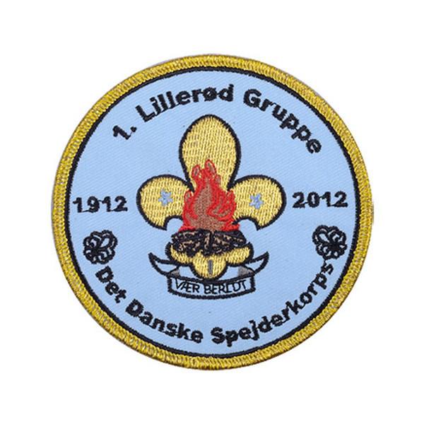Iron On Embroidered Cloth Patches Customized Shape Chenille Fabric