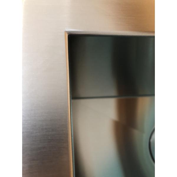 SS 304 Undermount Stainless Steel Kitchen Sink For Hotel Commercial Right Corner
