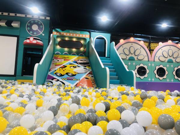 Shopping Mall Play Zone Must Have Ball Pool Equipment For Indoor Playgrounds