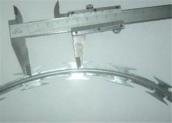 Stainless Steel Hot Dipped Galvanized Concertina Razor Blade Barbed Wire Mesh Fence