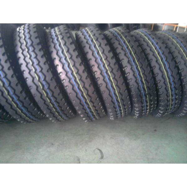 Economical 900R20 Truck Tires Width 259mm Truck Bus Radial Tyres