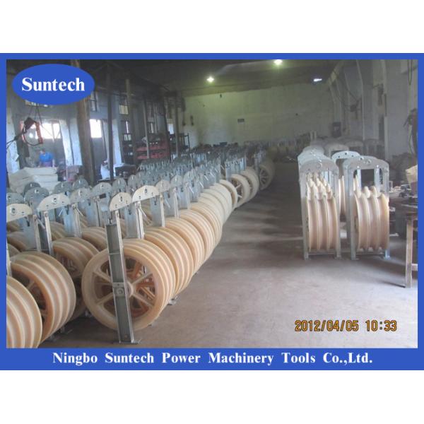 822mm ACSR 630 MC Nylon Sheave Overhead Line Stringing Blocks For Conductor