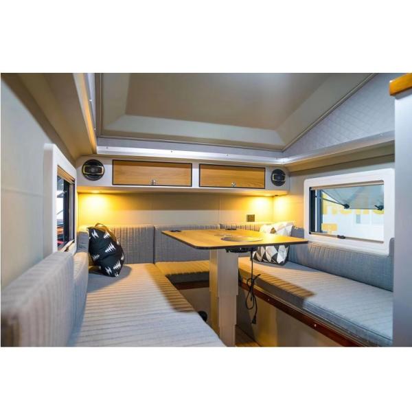 Fabrique chinoise de remorque pour camping-cars hors route avec capacité de 2 adultes et 2 enfants