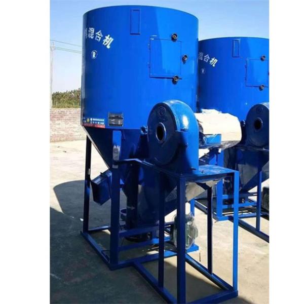 Máquina de trituração 5.5kw do misturador da alimentação animal da galinha 500 a 700kg/H