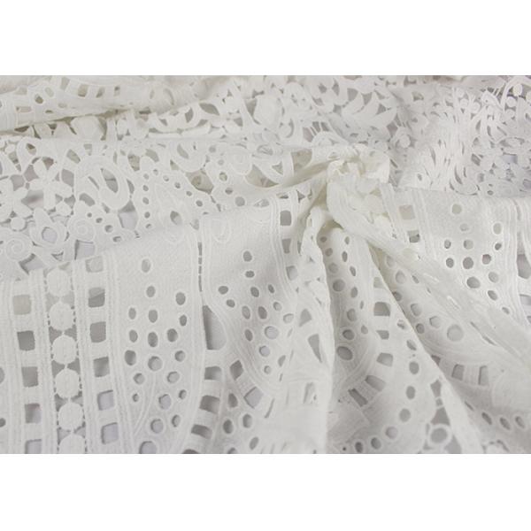 Ткань шнурка молока полиэстера расстворимая в воде умирая, винтажный шнурок гипюра для платьев