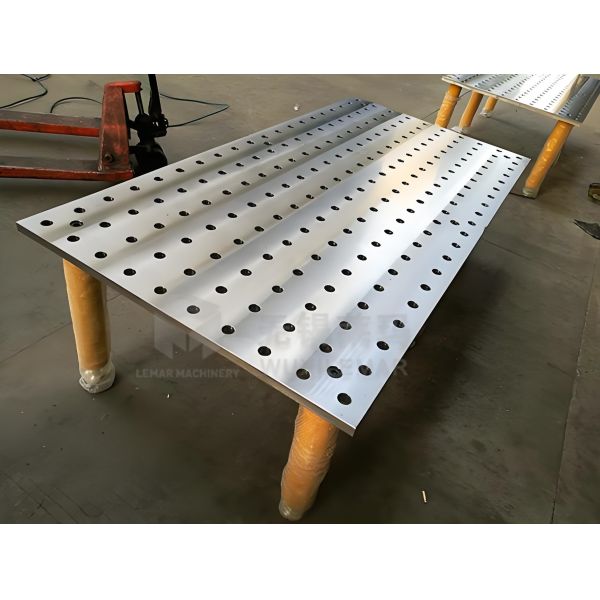 100mm Grid Holes Fixturing Table Q355  D28 2D Large Welding Table