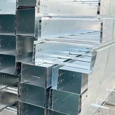 Corrosion Resistance Hot Dip Galvanized Cable Tray 25mm-150mm Height Indoor / Outdoor