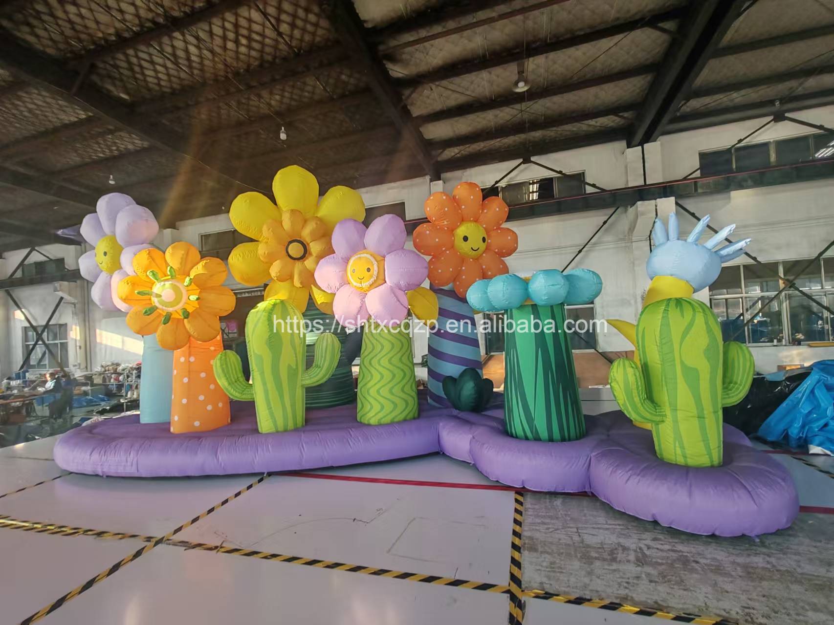 Factory Customized Inflatable Flowers with Colorful Led Light /Inflatable Advertising for Outdoor Party/Holiday Decorations
