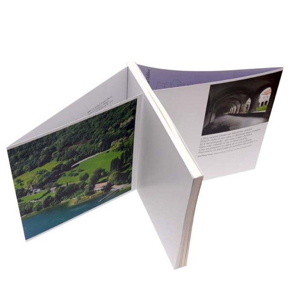 Book Flapping Machine Cuts Creases And Folds Covers At 45 Books/Min With 4kW Power